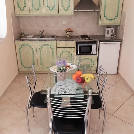 Ziogas Luxury Apartamento *